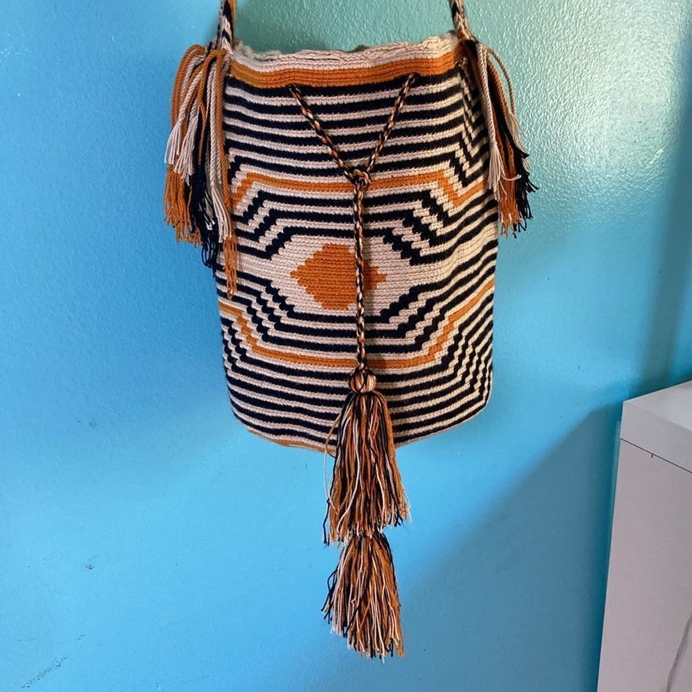 Wayuu Mochila Bag Tribal Themed Bucket Purse Perfect for Beach Summer Pool - Picture 8 of 13